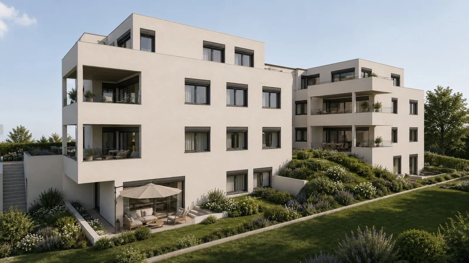 Gartenseite der beiden Mehrfamilienhäuser an der Kaiserstuhlstrasse in Oberglatt