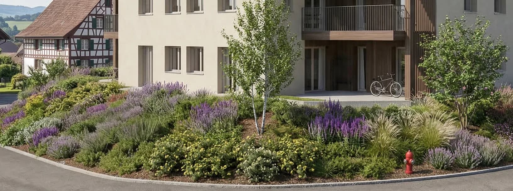 Bepflanzter Vorbereich zur Strasse
